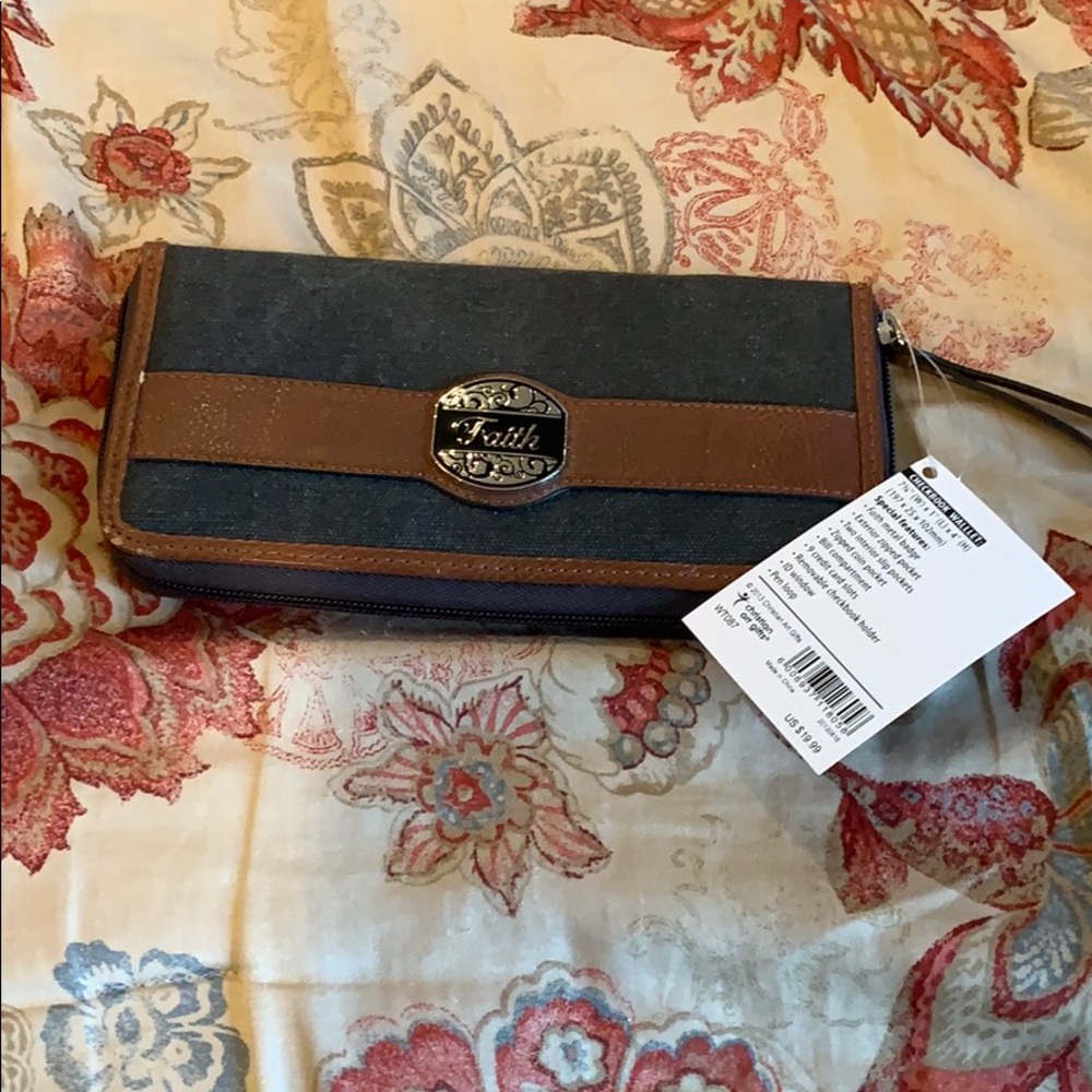 Checkbook wallet